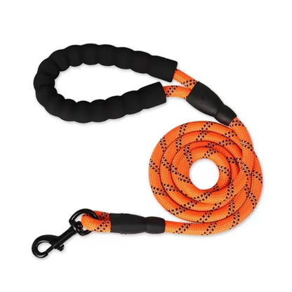 Strong & Reflective Leash: Perfect for All Dogs – Small, Medium & Large