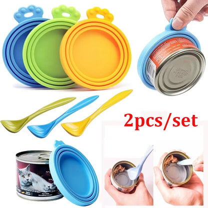 2Pcs/Set Reusable Silicone Pet Food Can Lid with Spoon – One Lid, Three Sizes! | Airtight Storage for Dogs & Cats